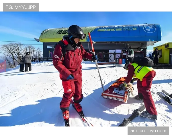 冬奥遗产惠及青少年，全国已有3000所冰雪运动特色校，全国学校冰雪运动
